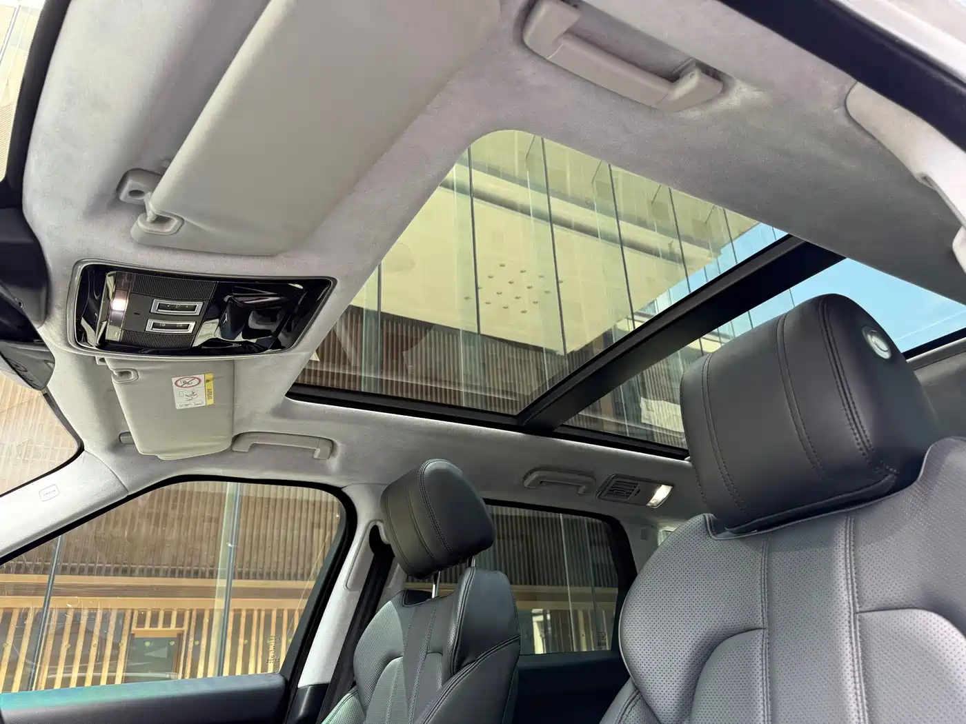 Land Rover Range Rover Sport 2017 3.0 SC V6 SE фото 41