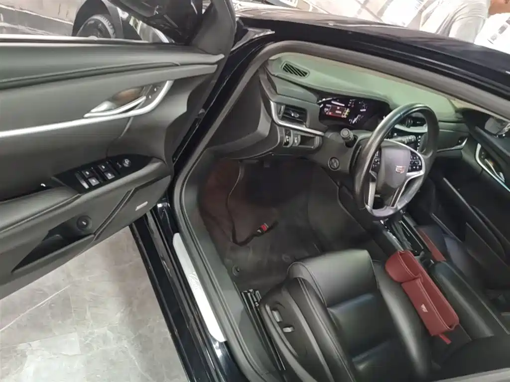 Cadillac XTS 2018 28T Technology фото 16