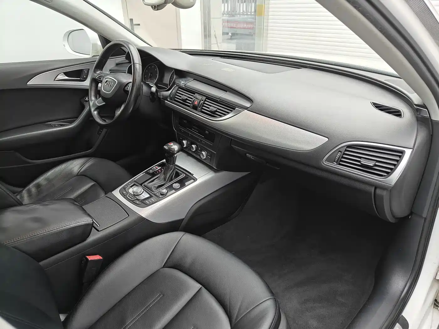 Audi A6L 2014 TFSI Standard фото 14