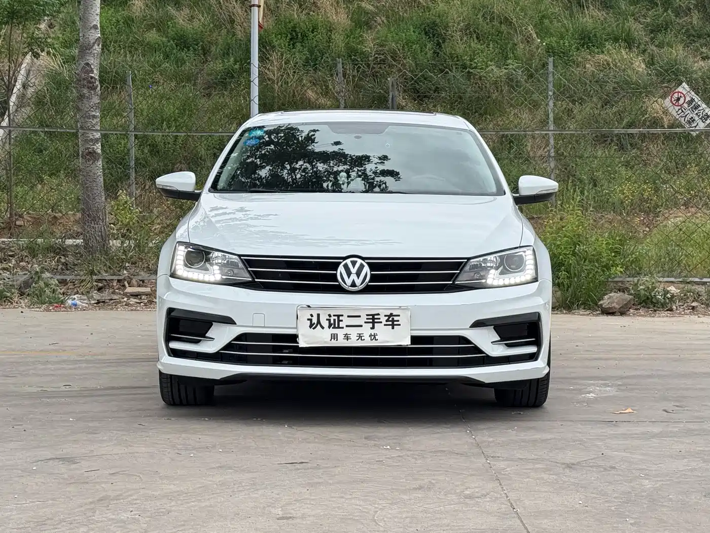 Volkswagen Sagitar 2018 280TSI DSG Spark Edition фото 2