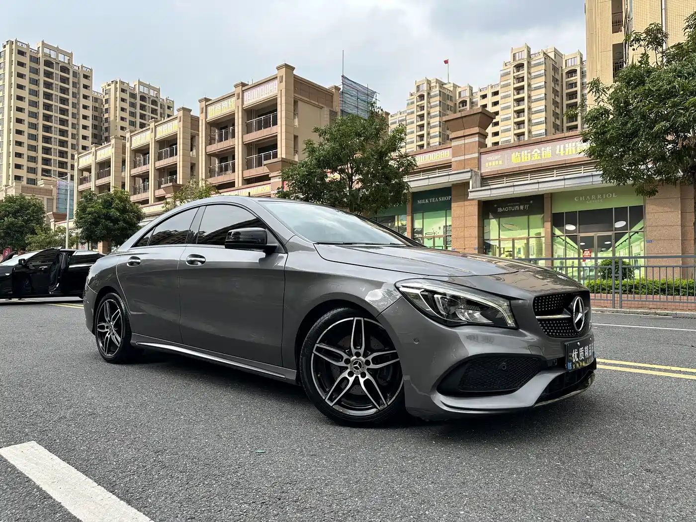 Mercedes-Benz CLA (Import) 2018 CLA 220 4MATIC фото 3