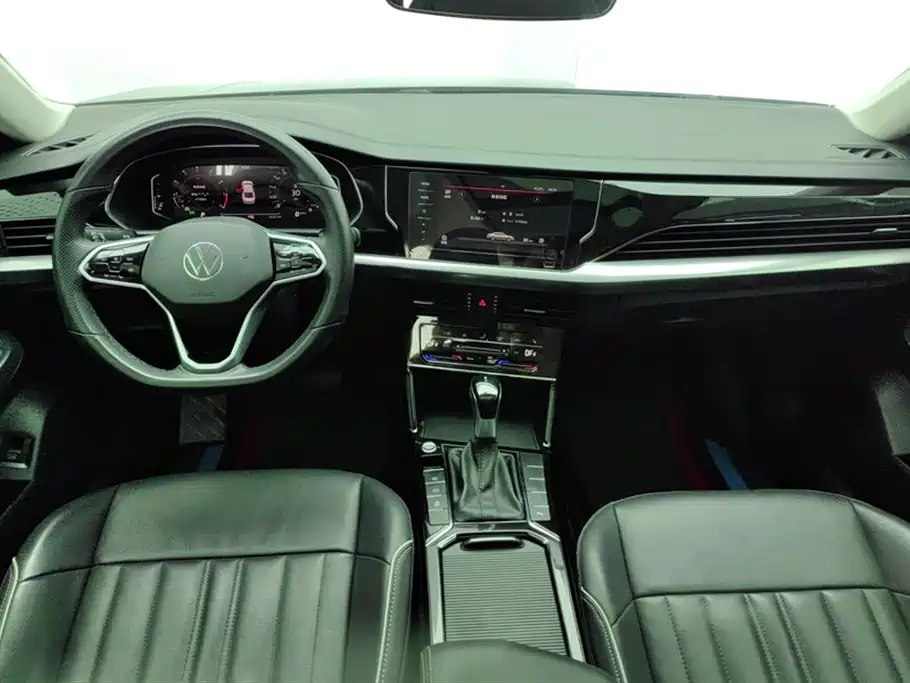 Volkswagen Passat 2023 Facelift 330TSI Starlight Elite Edition фото 12