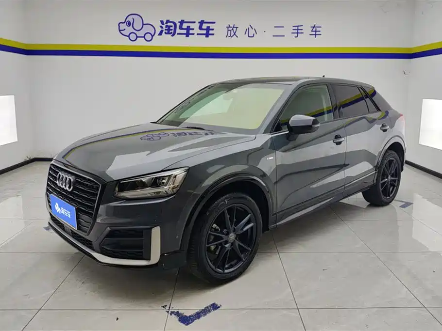 Audi Q2L 2018 35 TFSI Launch Exclusive Edition China VI