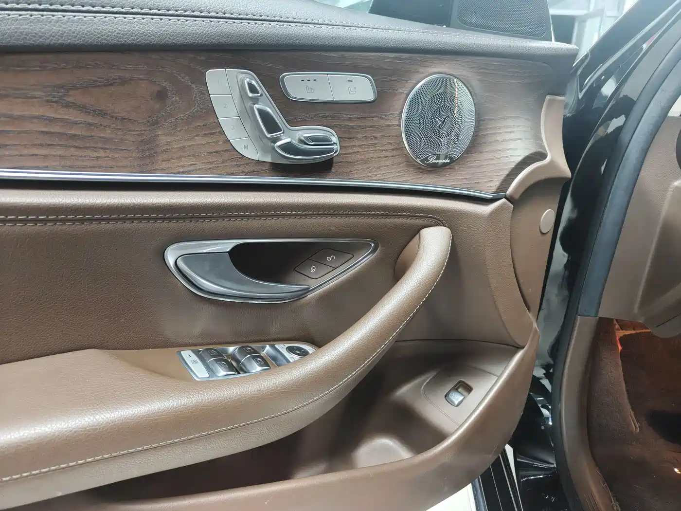 Mercedes-Benz E-Class 2021 Facelift E 300 L Sport Luxury фото 12