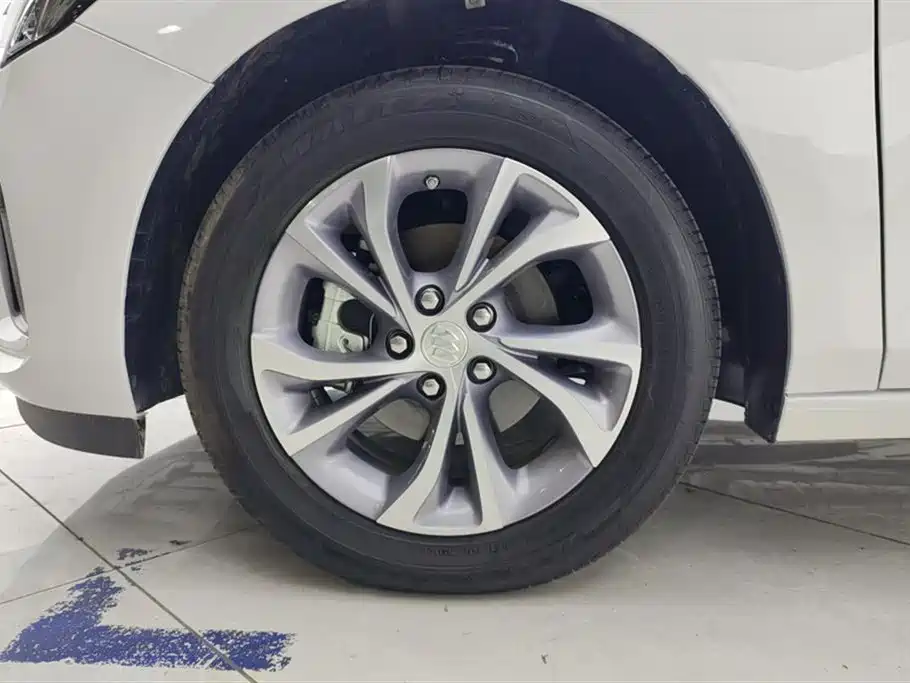 Buick Verano 2023 Pro Joy Edition фото 6