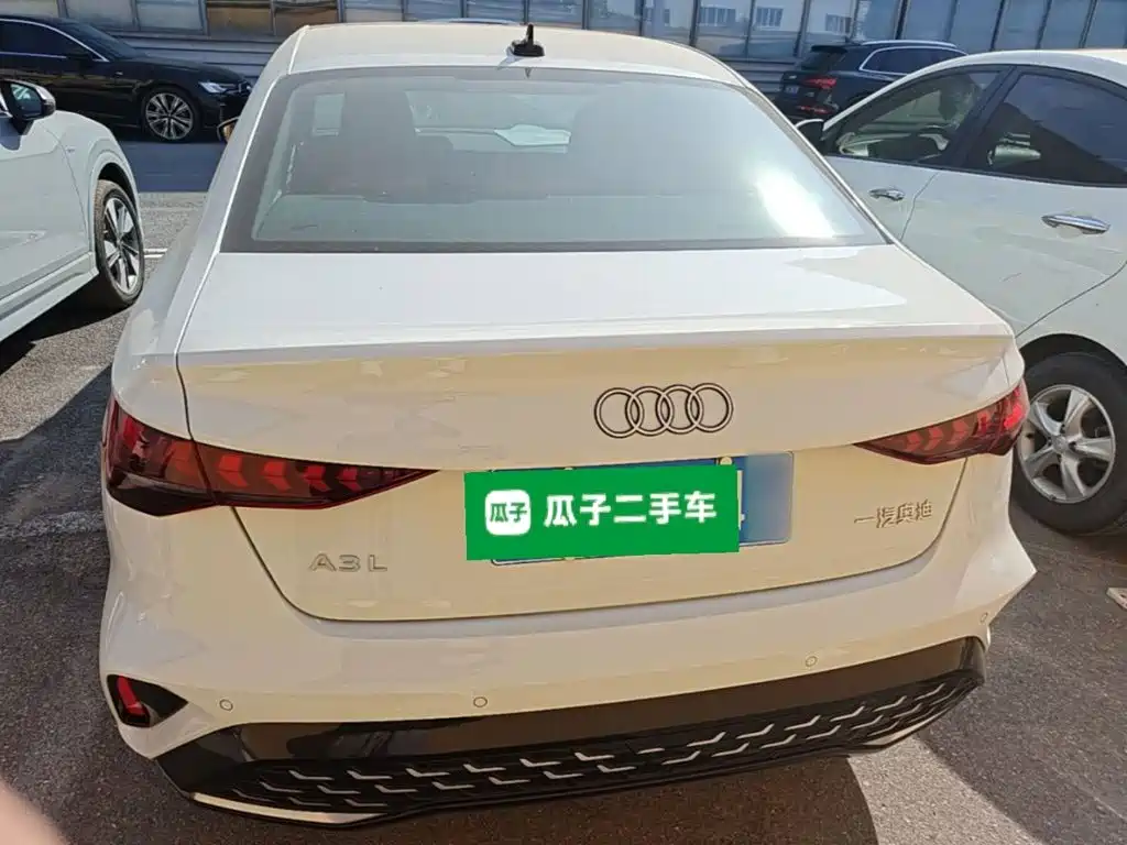 Audi A3 2026 2025 Facelift A3L Limousine 35TFSI Flying Spur Premium