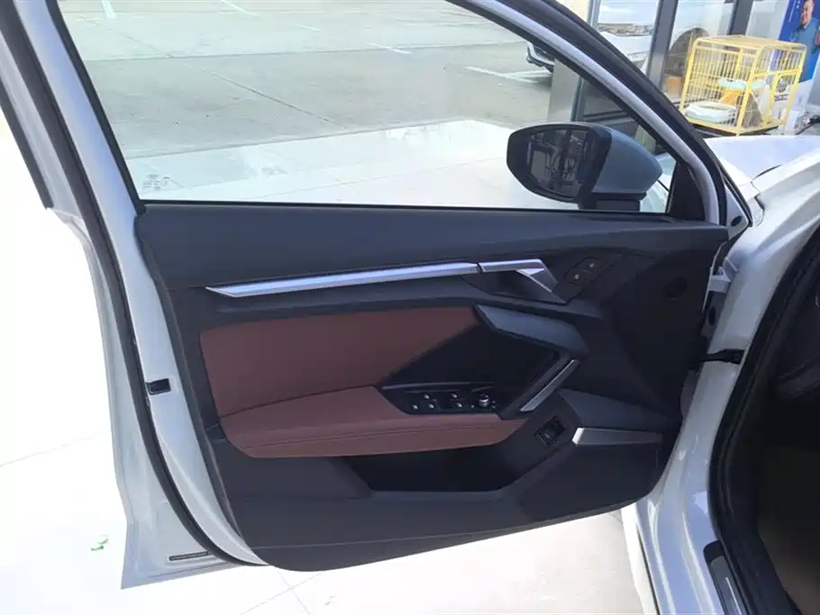 Audi A3 2025 A3L Limousine 35TFSI Flying Premium фото 7