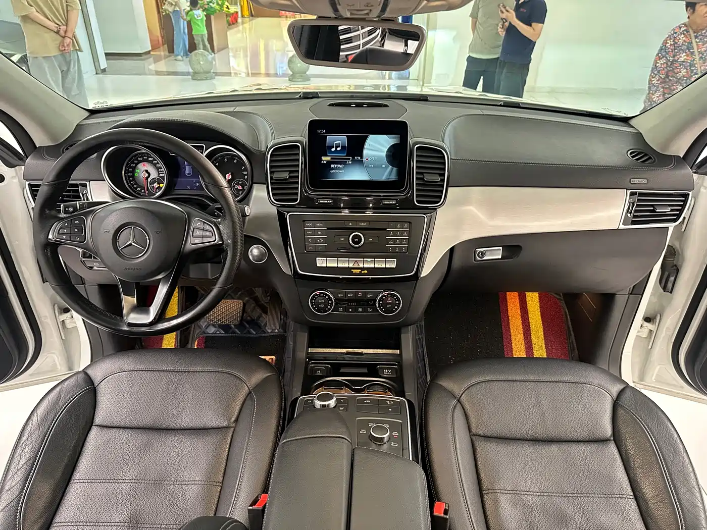 Mercedes-Benz GLE Coupe 2018 GLE 400 4MATIC Coupe SUV фото 21