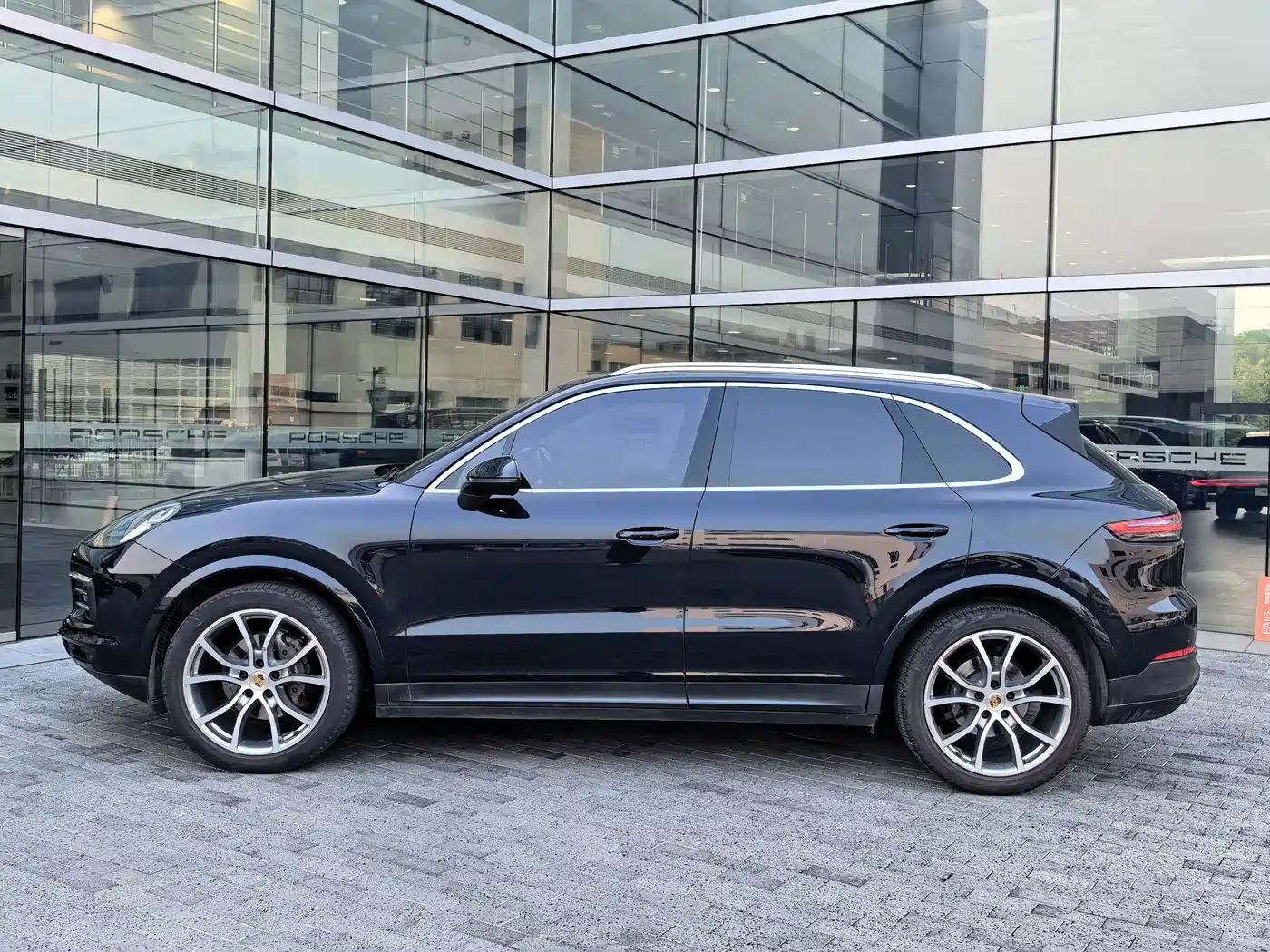 Porsche Cayenne 2019 Cayenne 3.0T фото 4