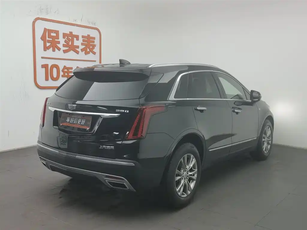 CADILLAC XT5
