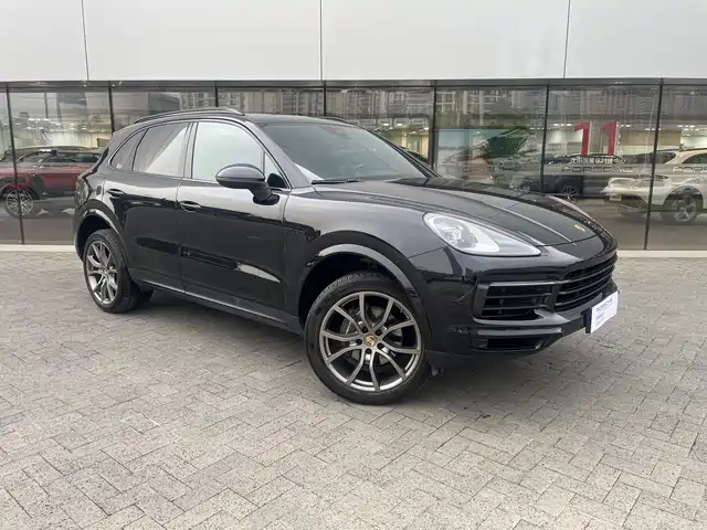 Porsche Cayenne New Energy 2022 Cayenne E-Hybrid 2.0T Platinum Edition — фото 4