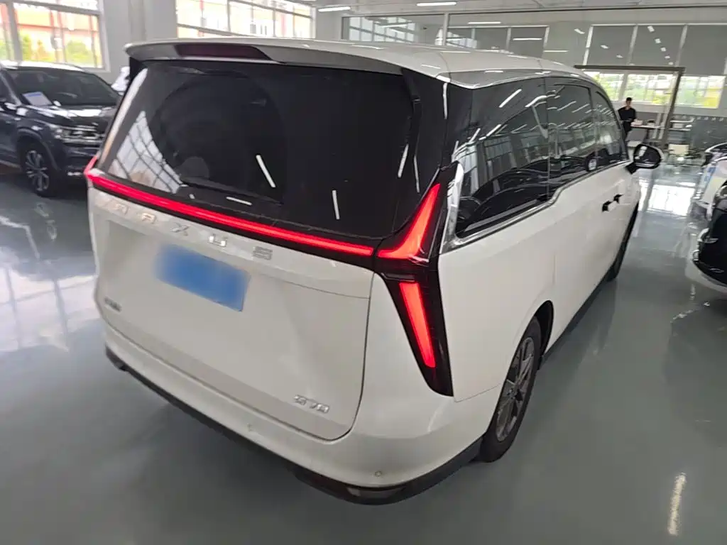 Maxus Maxus G70 2025 2024 Model 2.0T Automatic Luxury 7-Seater