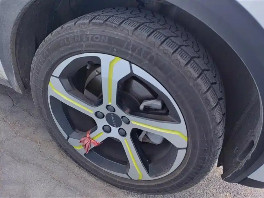 Lynk & Co 05 2020 2.0TD 2WD Shine Plus фото 6