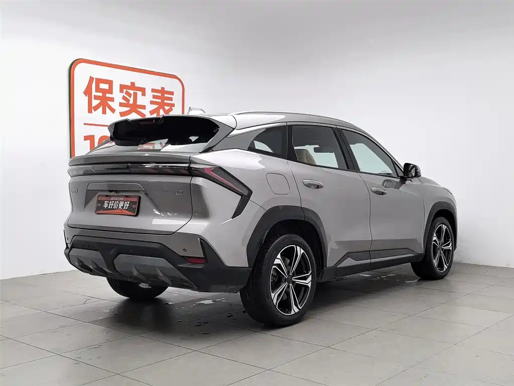 Geely Galaxy Galaxy L7 2023 1.5T 115km Starship фото 2