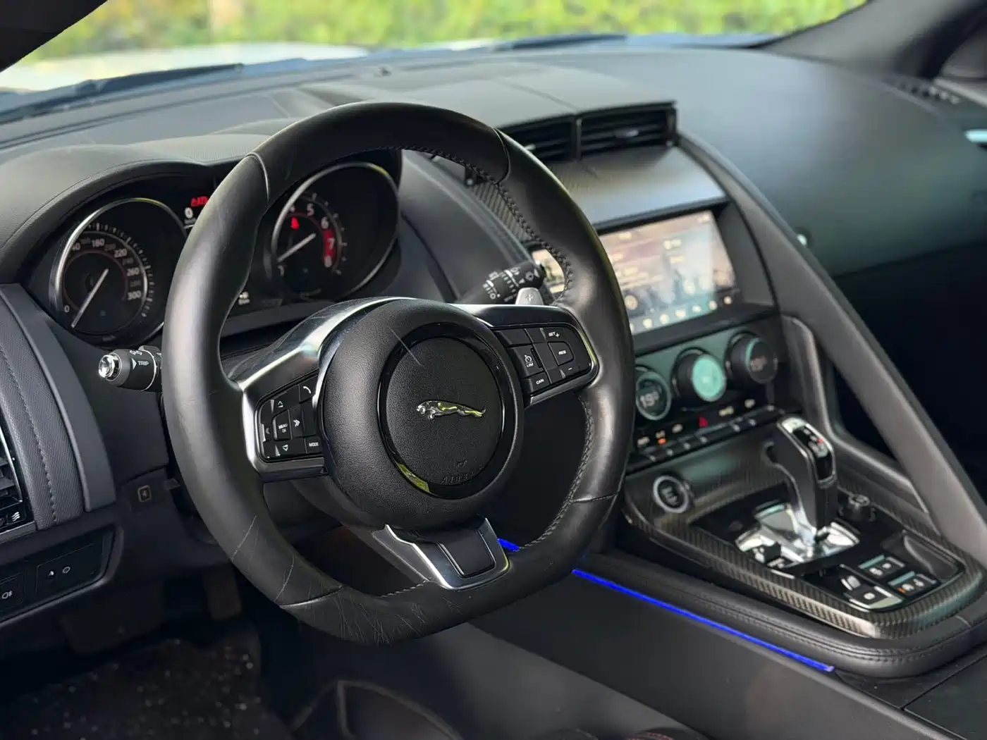 Jaguar F-TYPE 2019 2019 2.0T Coupe