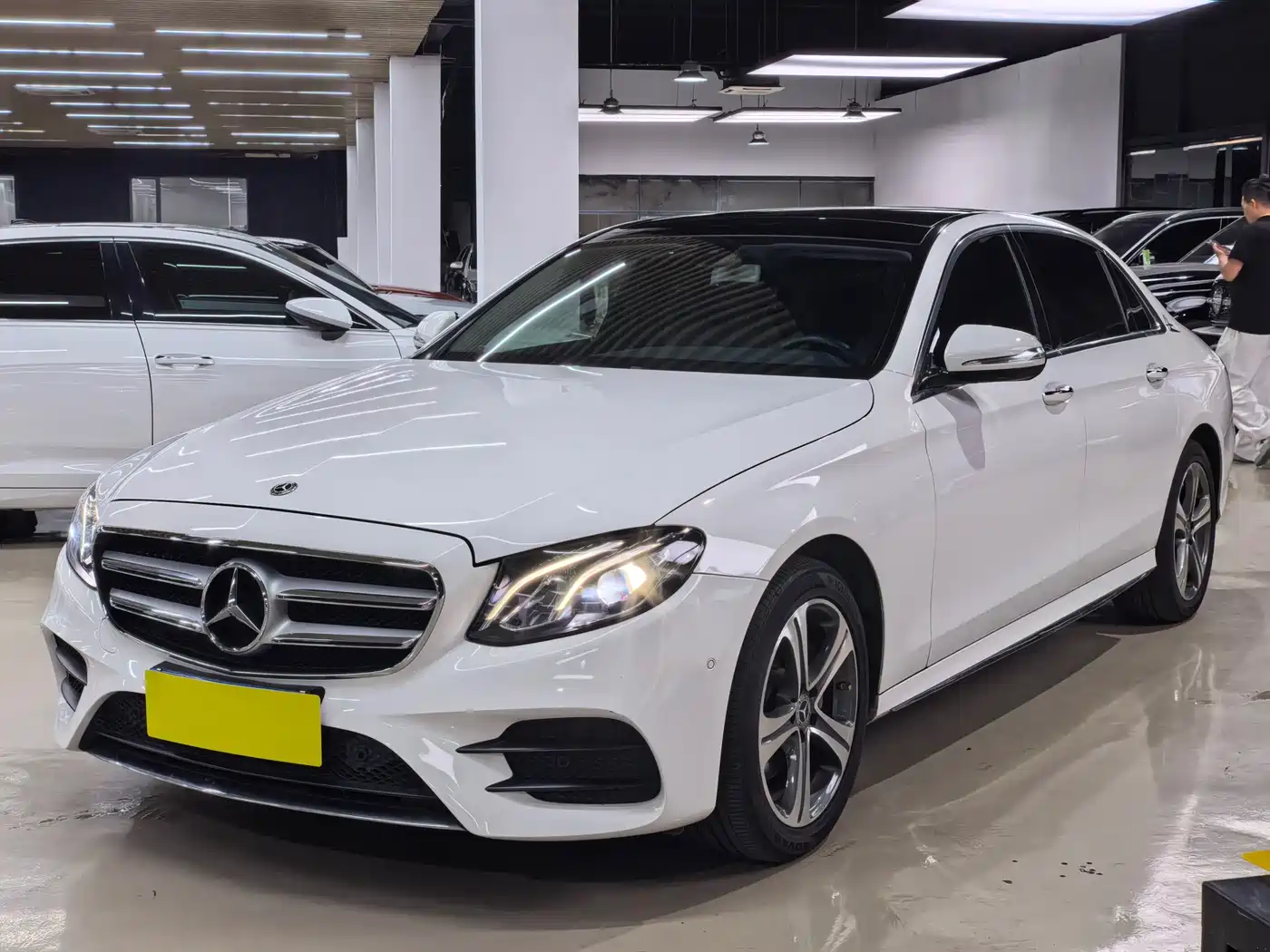 Mercedes-Benz E-Class 2020 Facelift E 260 L Sport фото 3