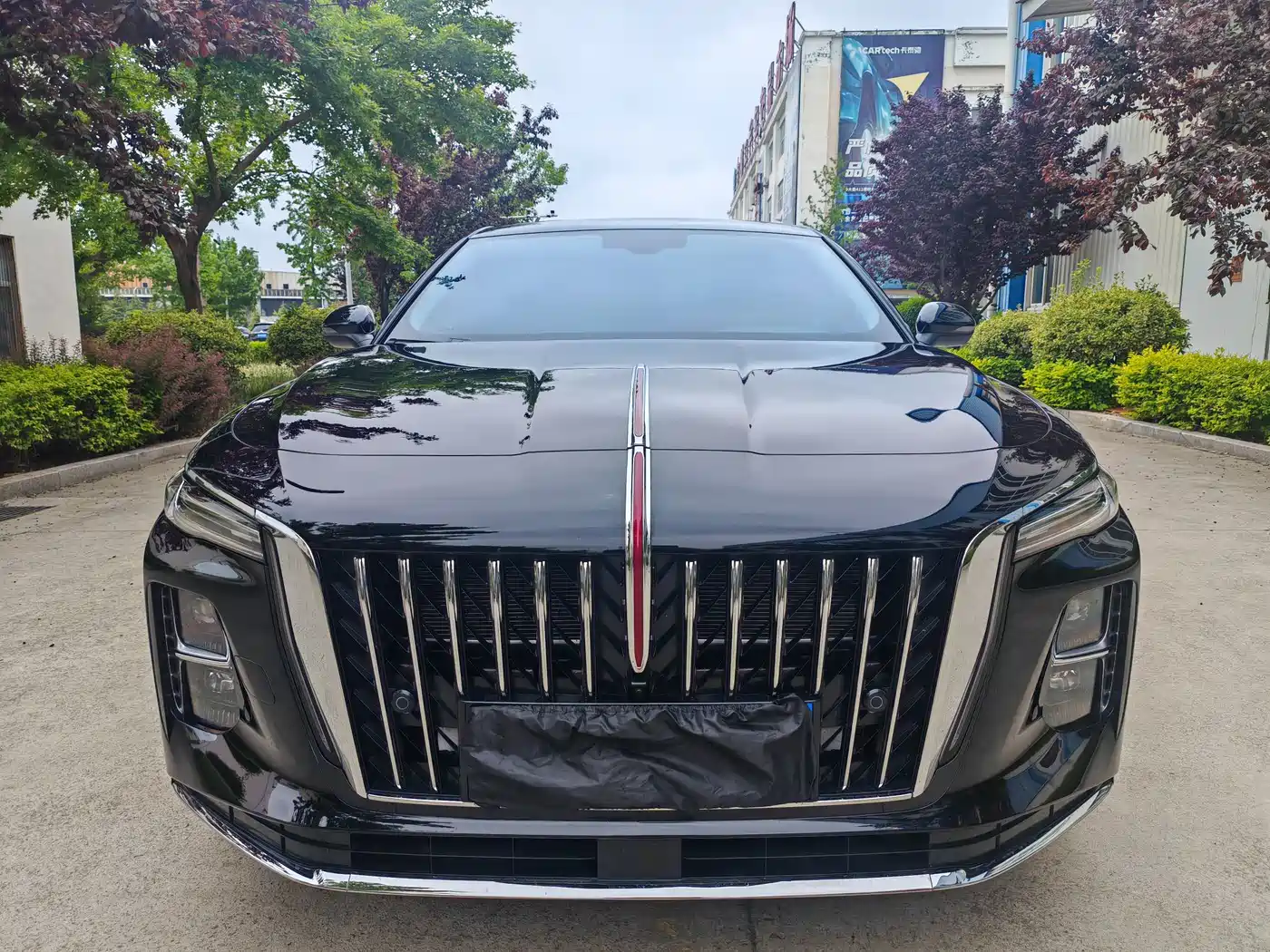 Hongqi H5 PHEV 2025 130 Super Hybrid Edition фото 2