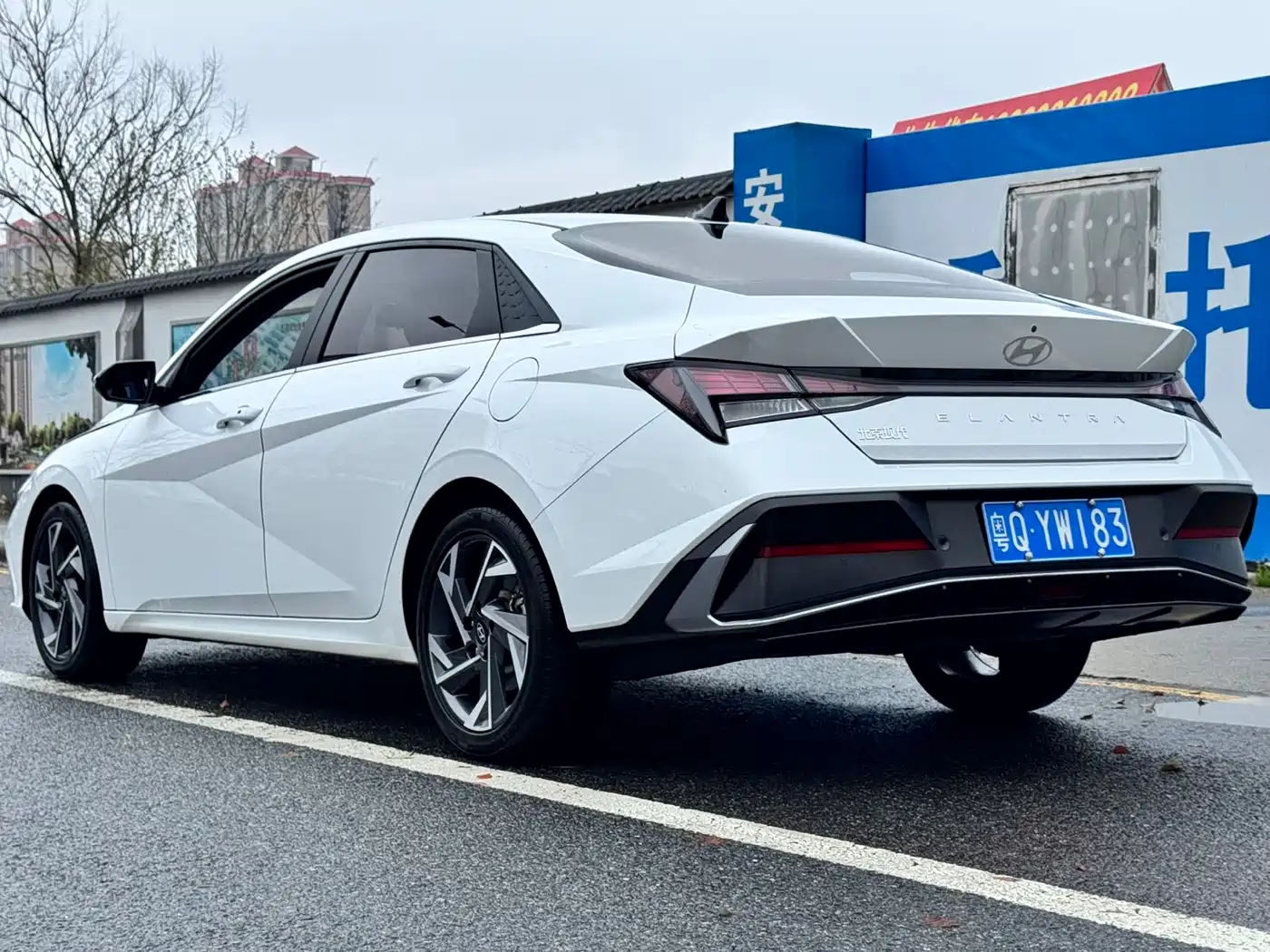 Hyundai Elantra 2023 1.5L CVT GLX Elite Edition фото 5