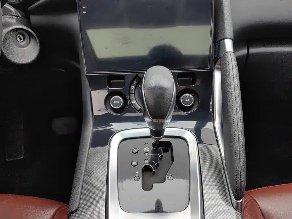 Peugeot 3008 2017 2016 2.0L Automatic Trend Edition