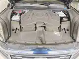 Photo 3 - Porsche Cayenne