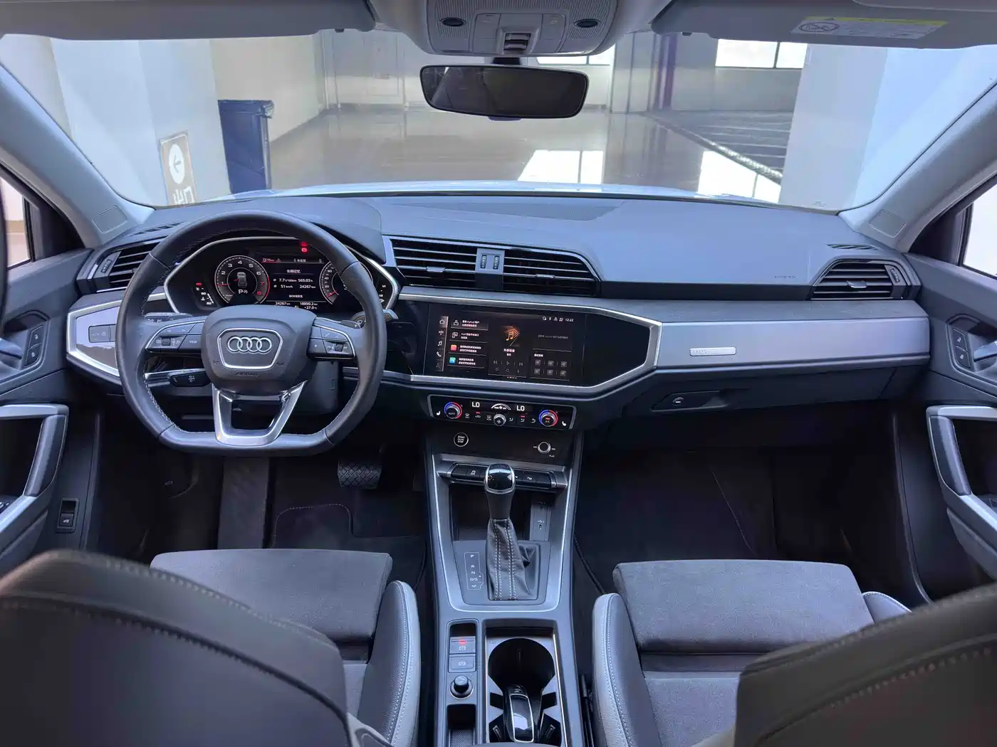Audi Q3 2023 35 TFSI Fashion Dynamic (1.4T) фото 22