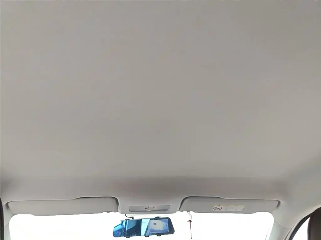 VOLKSWAGEN SANTANA