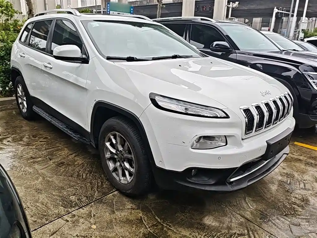 Jeep Cherokee 2018 2016 2.4L Professional Smart Edition