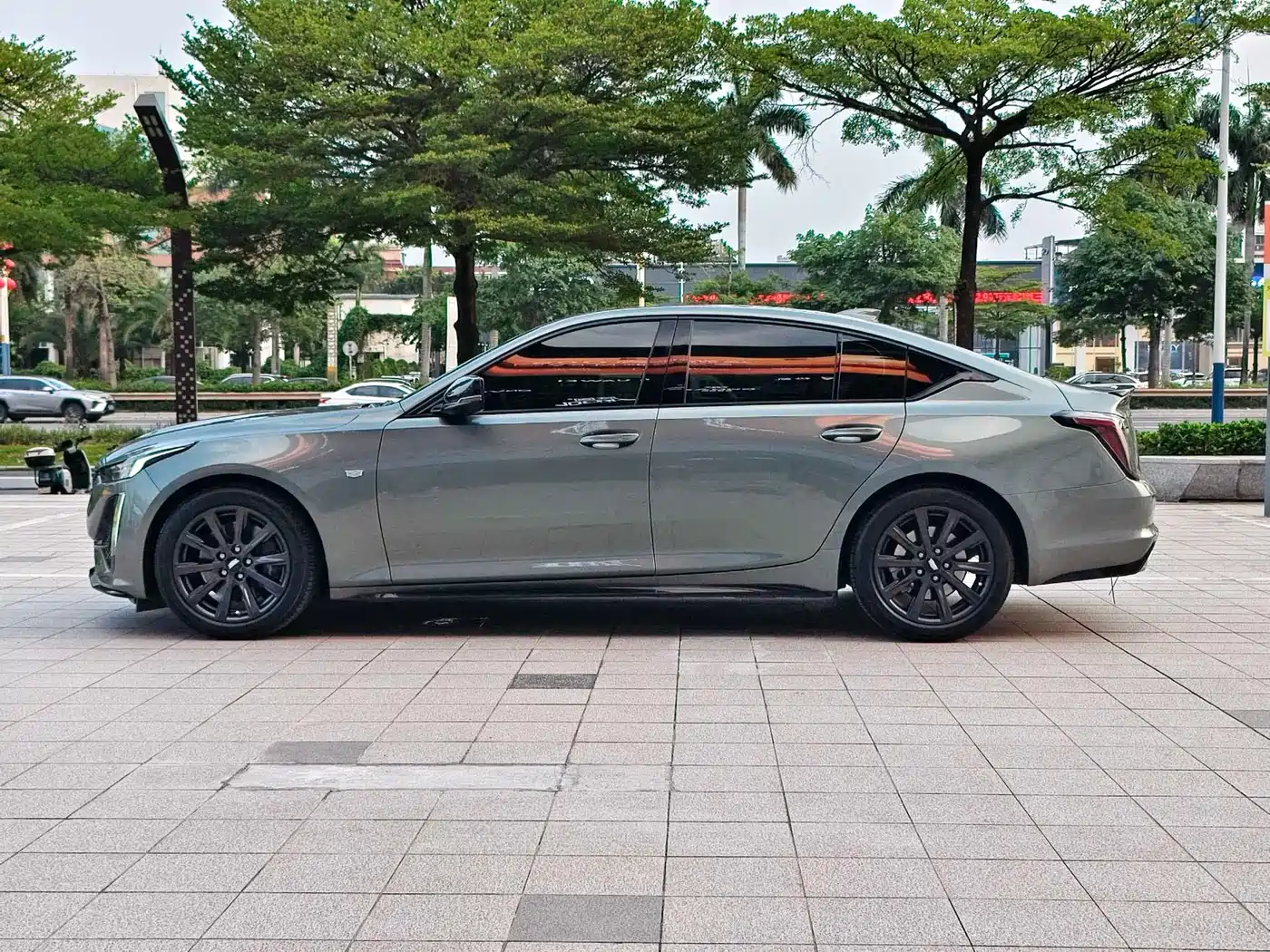 Cadillac CT5 2023 28T Prestige Style фото 8