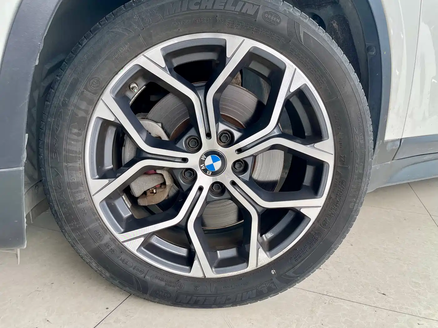 BMW X1 2021 sDrive25Li Leading фото 23