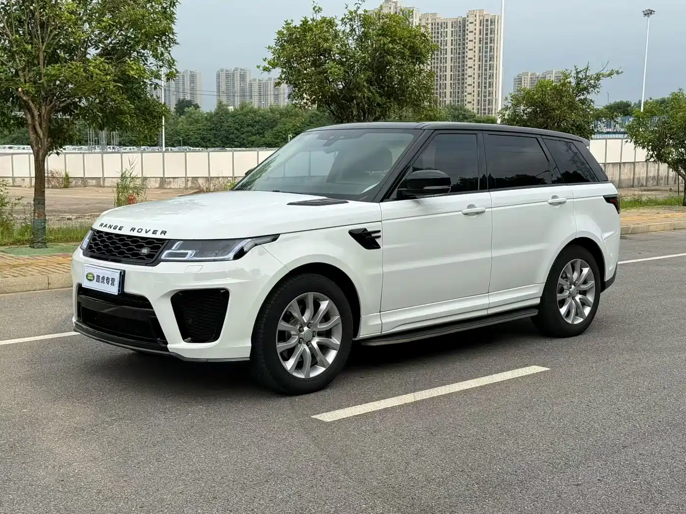 Land Rover Range Rover Sport 2017 3.0 SC V6 HSE