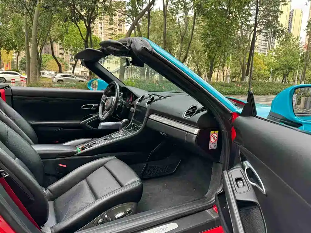 Porsche 718 2018 Boxster 2.0T фото 9