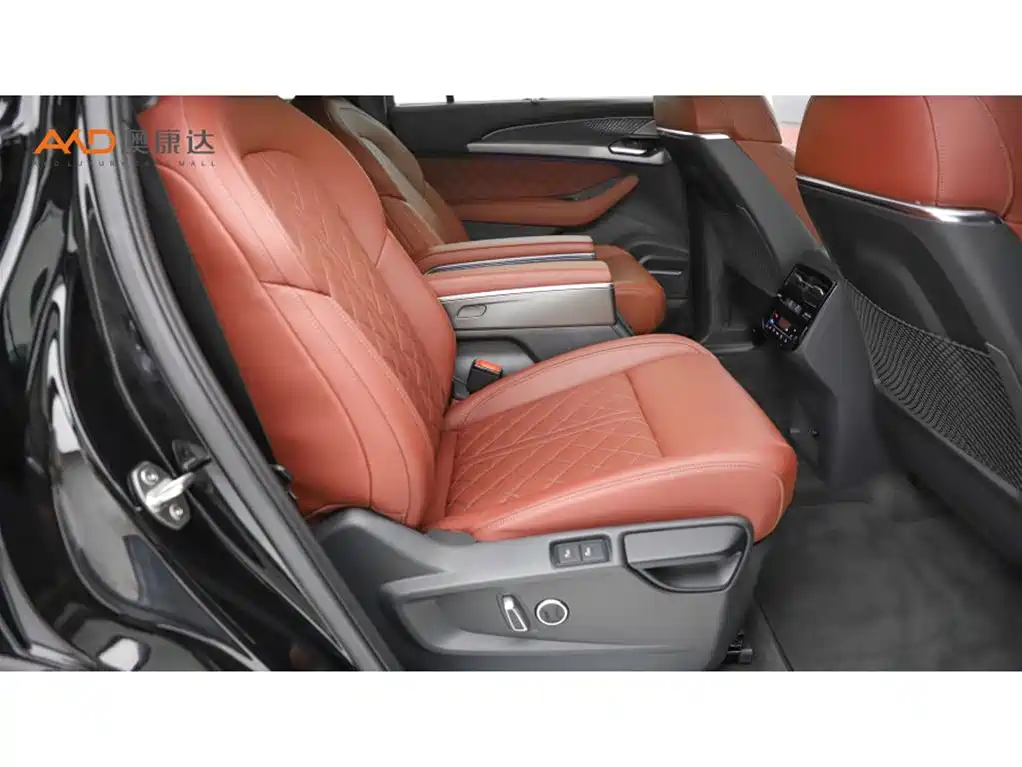 Audi Q6 2024 45 TFSI quattro Black Warrior Edition 6-seater фото 8