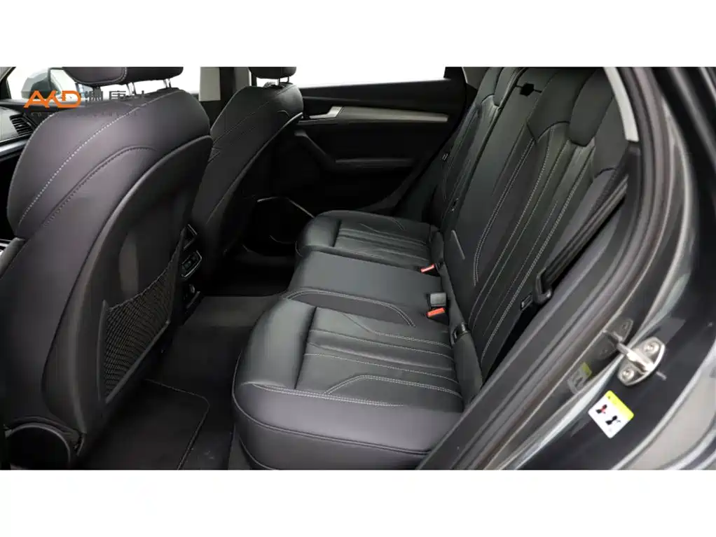 Audi Q5L 2023 40T Fashion Dynamic фото 7