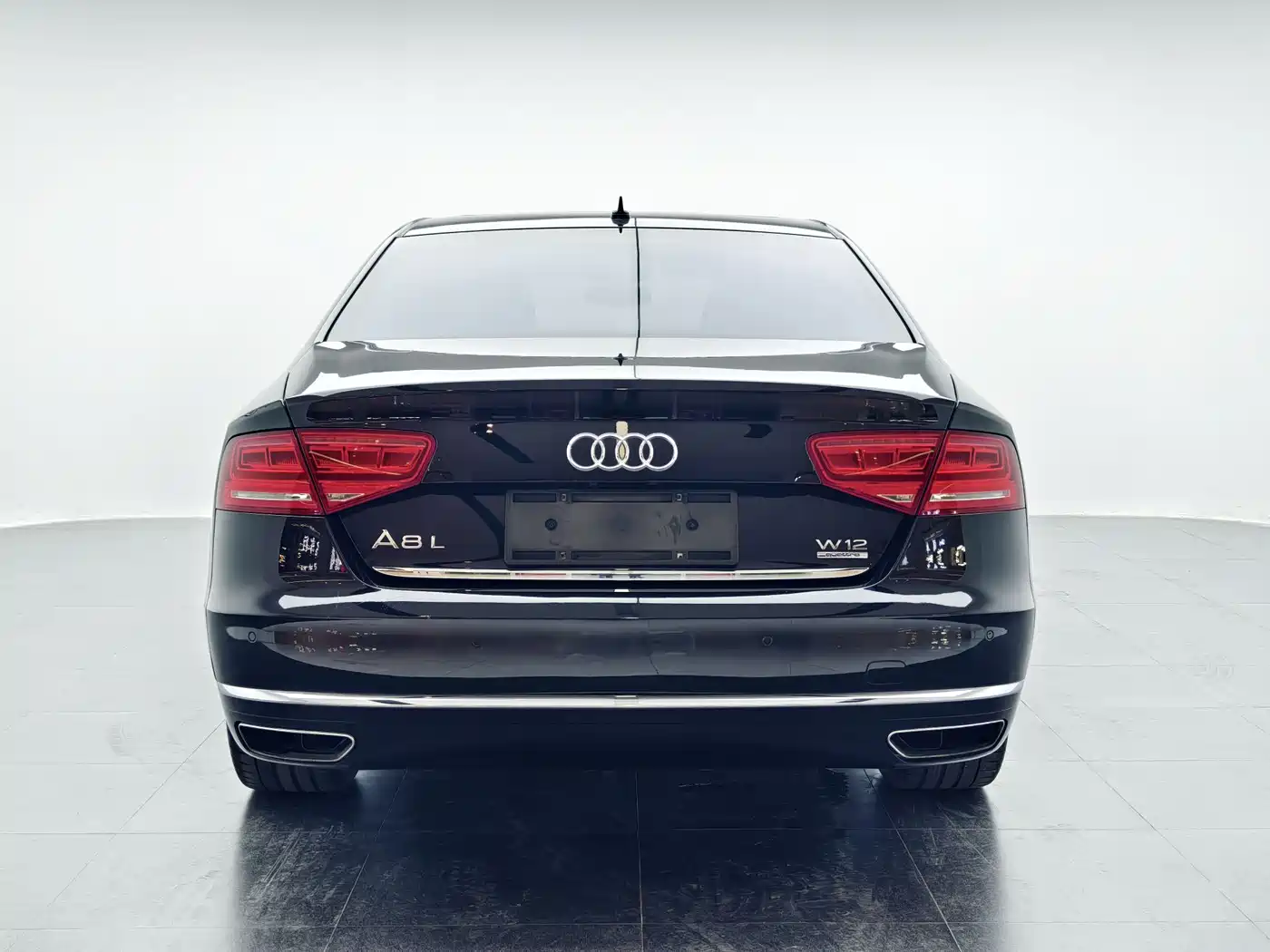 Audi A8 2013 A8L 6.3 FSI W12 quattro Flagship фото 22