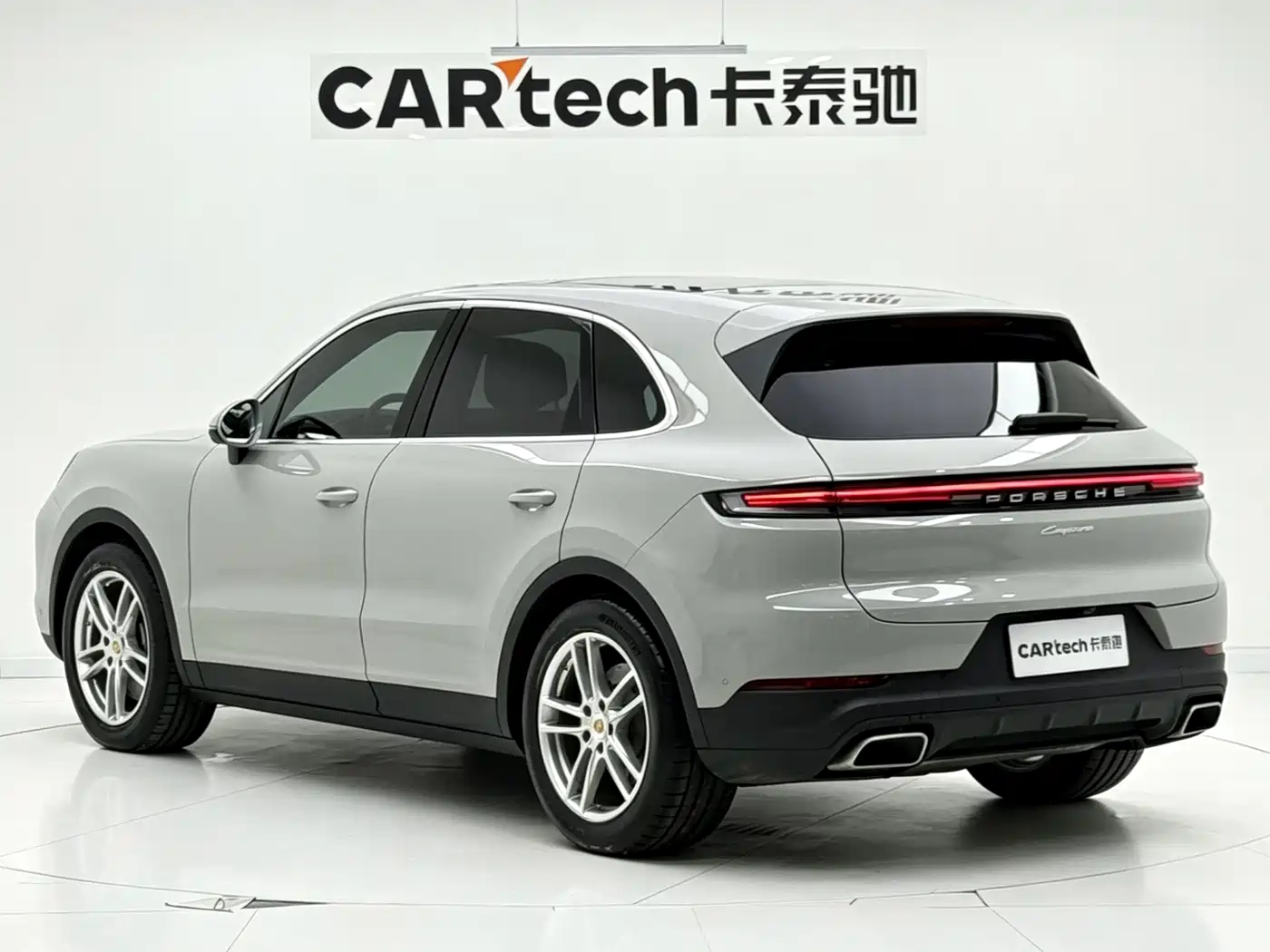 Porsche Cayenne 2025 Cayenne 3.0T Dream Chaser Edition фото 6