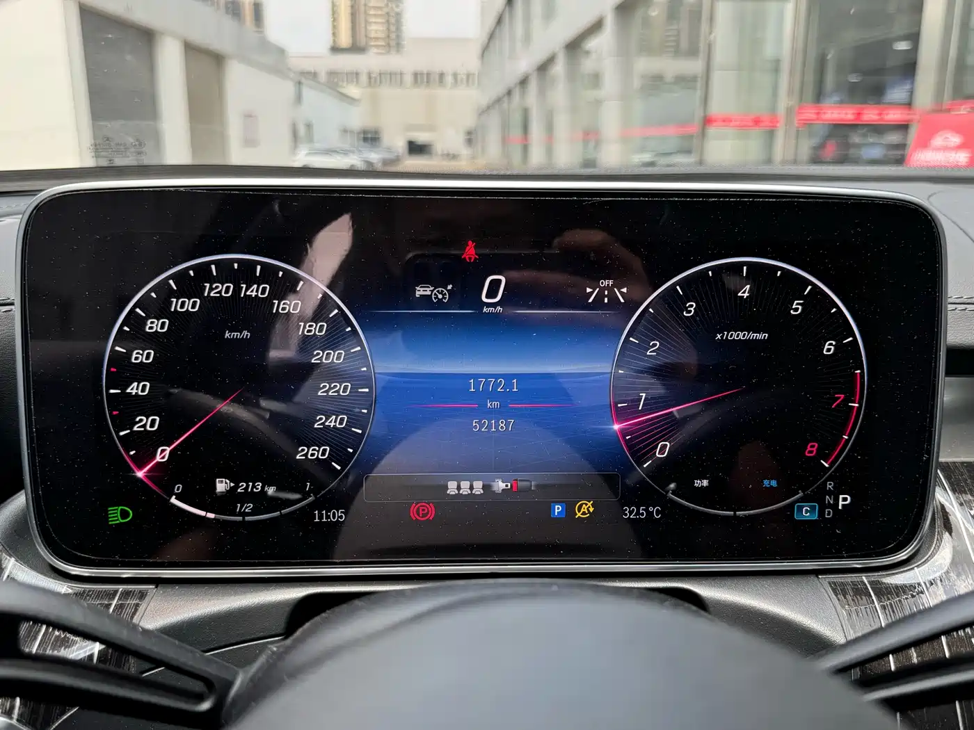 Mercedes-Benz C-Class 2023 C 260 L Night Edition Sport фото 10