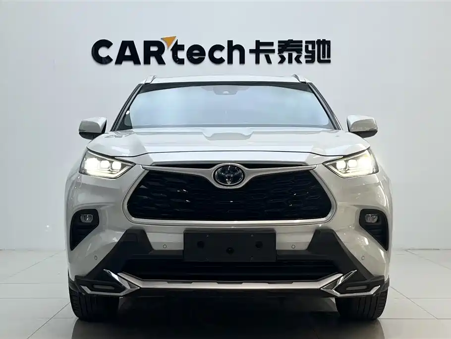 Toyota Highlander 2022 Model Dual Engine 2.5L 4WD Premium Edition 7-Seater фото 2