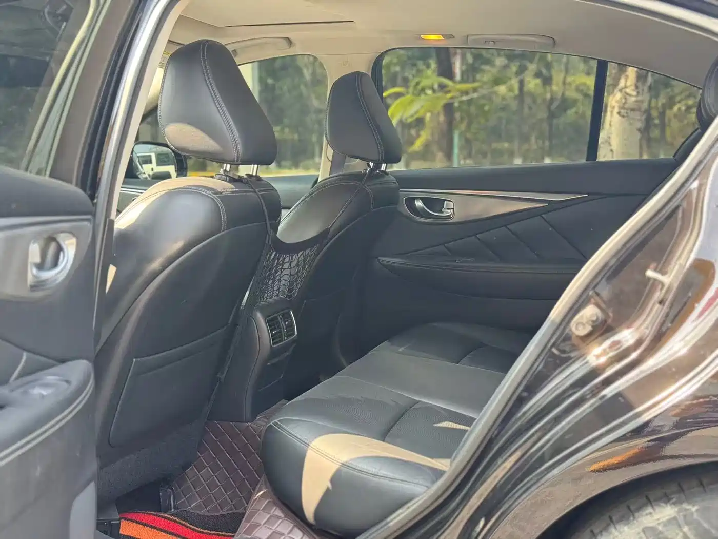 Infiniti Q50 2016 2014 3.7L Comfort Edition