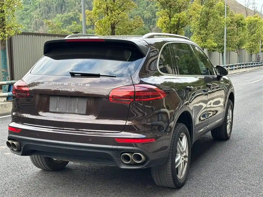 Porsche Cayenne 2015 Cayenne 3.0T фото 4