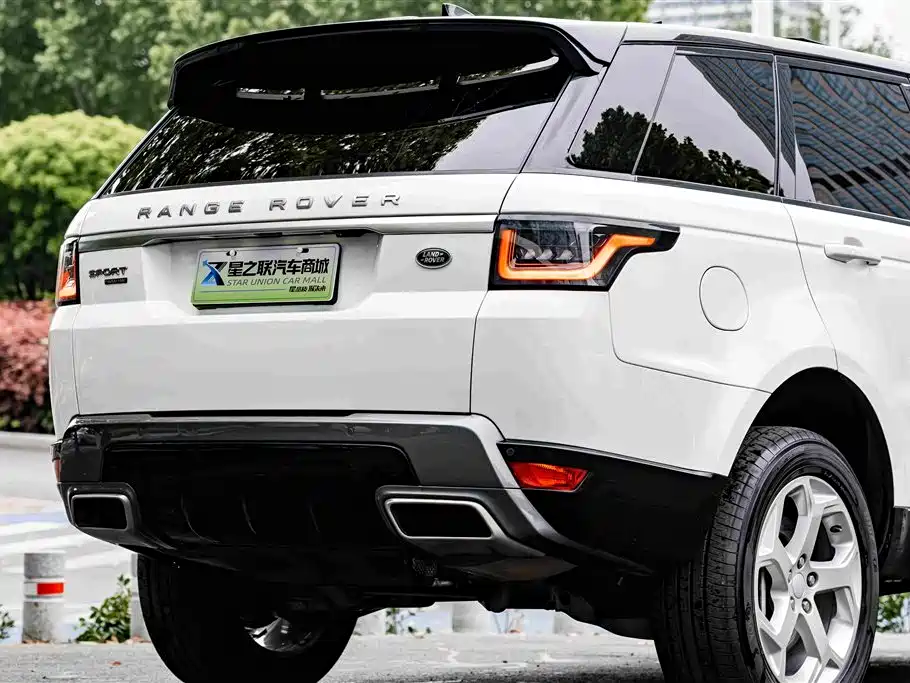 Land Rover Range Rover Sport PHEV 2019 2018 Model P400e