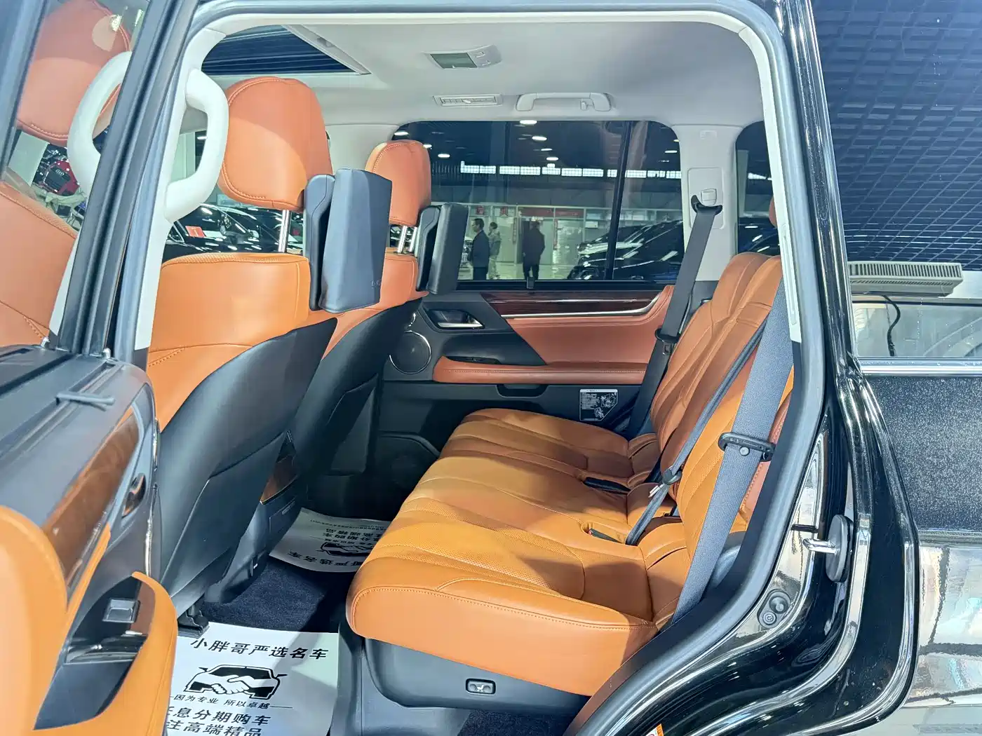 Lexus LX 2017 570 Prestige Luxury фото 6