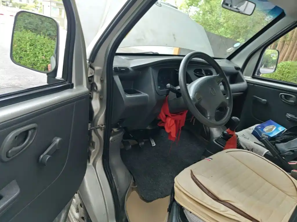 Dongfeng Xiaokang K17 2015 2009 1.0L Base Model AF10-06