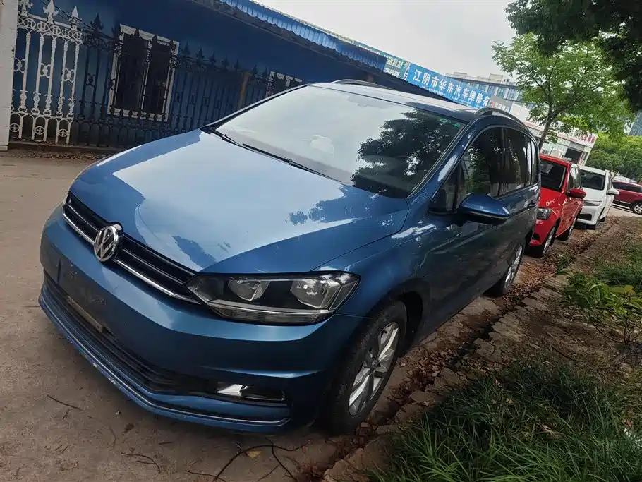 Volkswagen Touran 2018 Touran L 280TSI DSG Comfort 7-seater China V