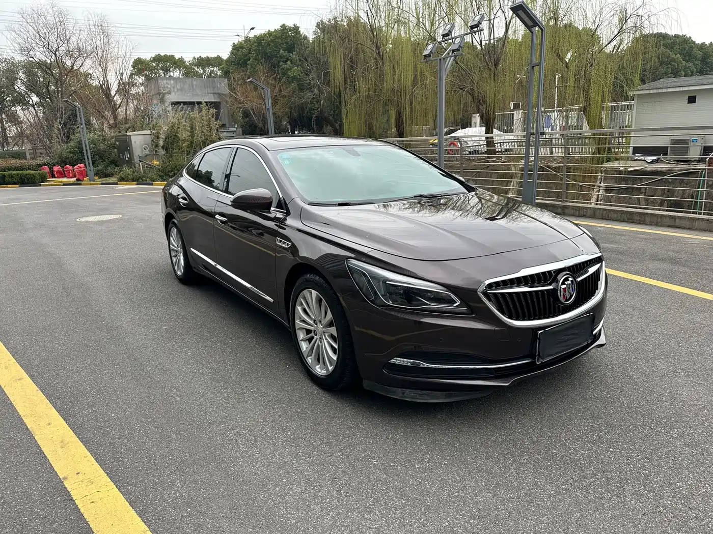 Buick LaCrosse 2018 Model 28T Elite Edition фото 2