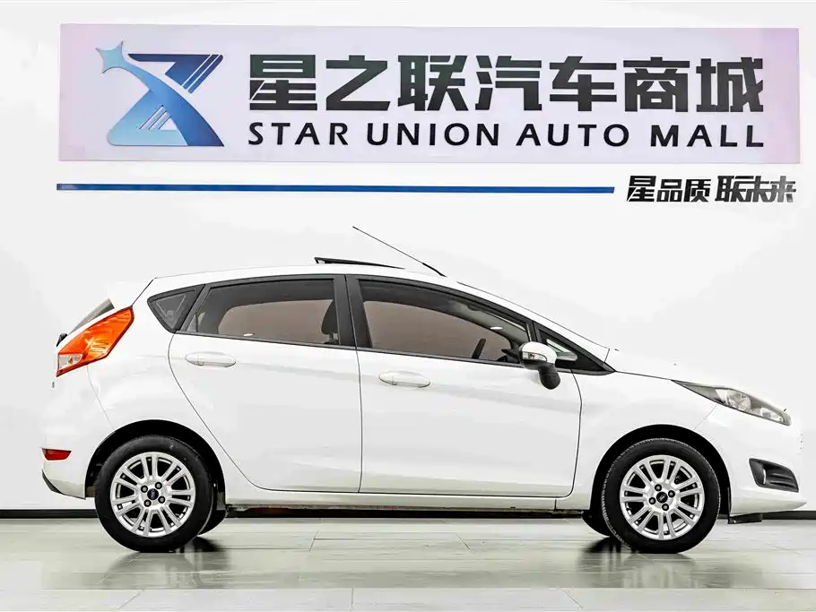 Ford Fiesta 2015 2013 Hatchback 1.5L Automatic Premium
