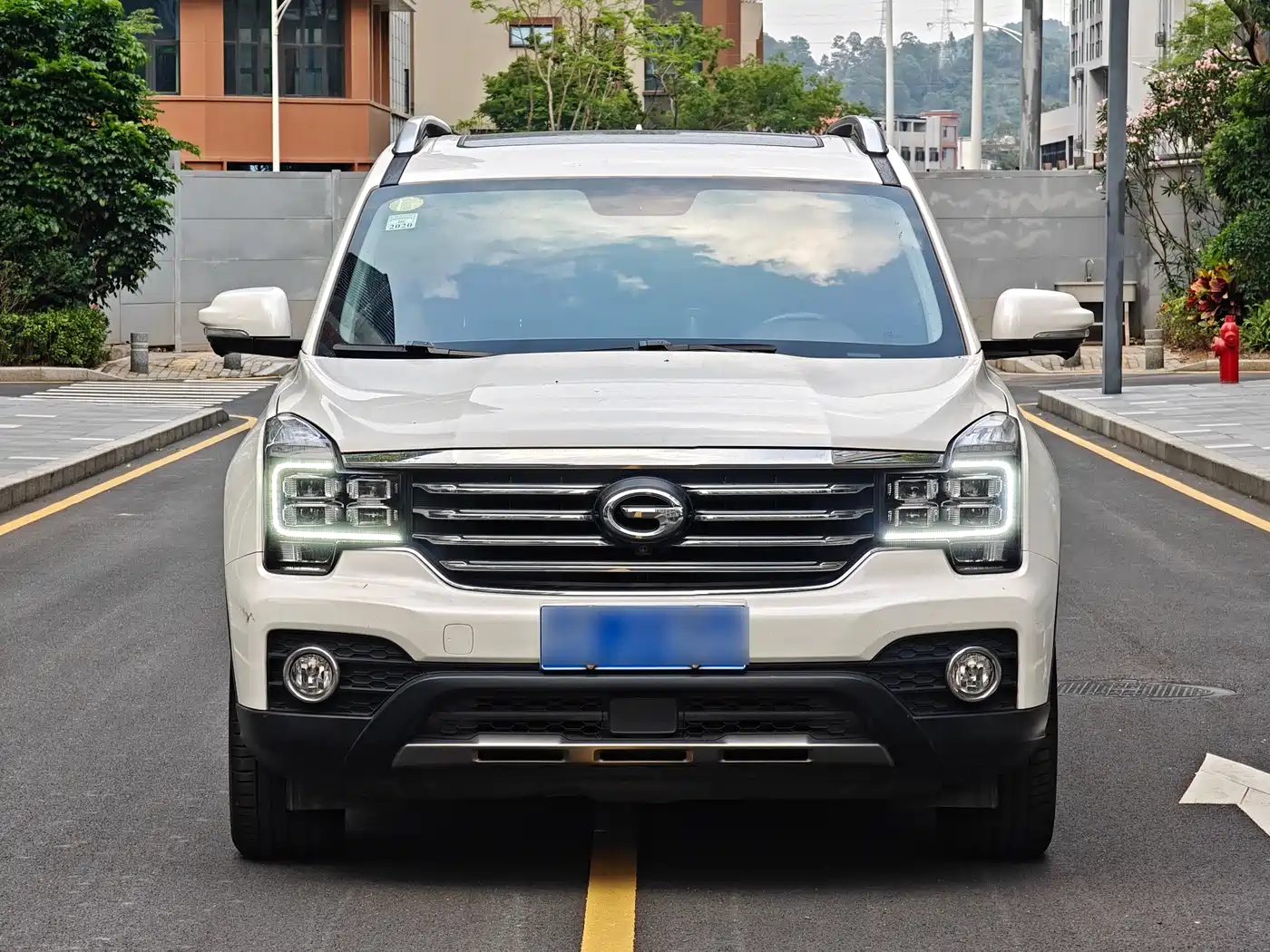 GAC Trumpchi Trumpchi GS7 2017 320T 2WD Luxury Smart Connect фото 2