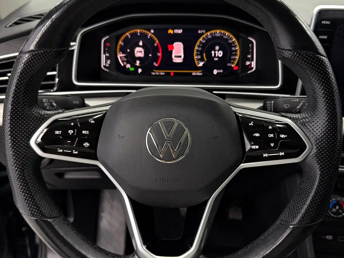 Volkswagen Tiguan L 2023 280TSI 2WD Trend Limited Edition фото 12