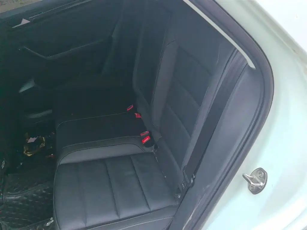 Volkswagen T-ROC 2021 Facelift 280TSI DSG 2WD Comfort Smart Connect Edition фото 17
