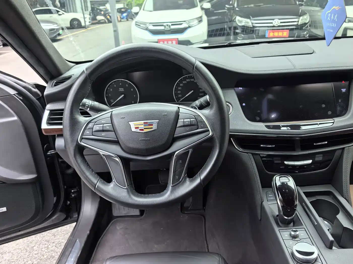 Photo 16 - Cadillac CT6