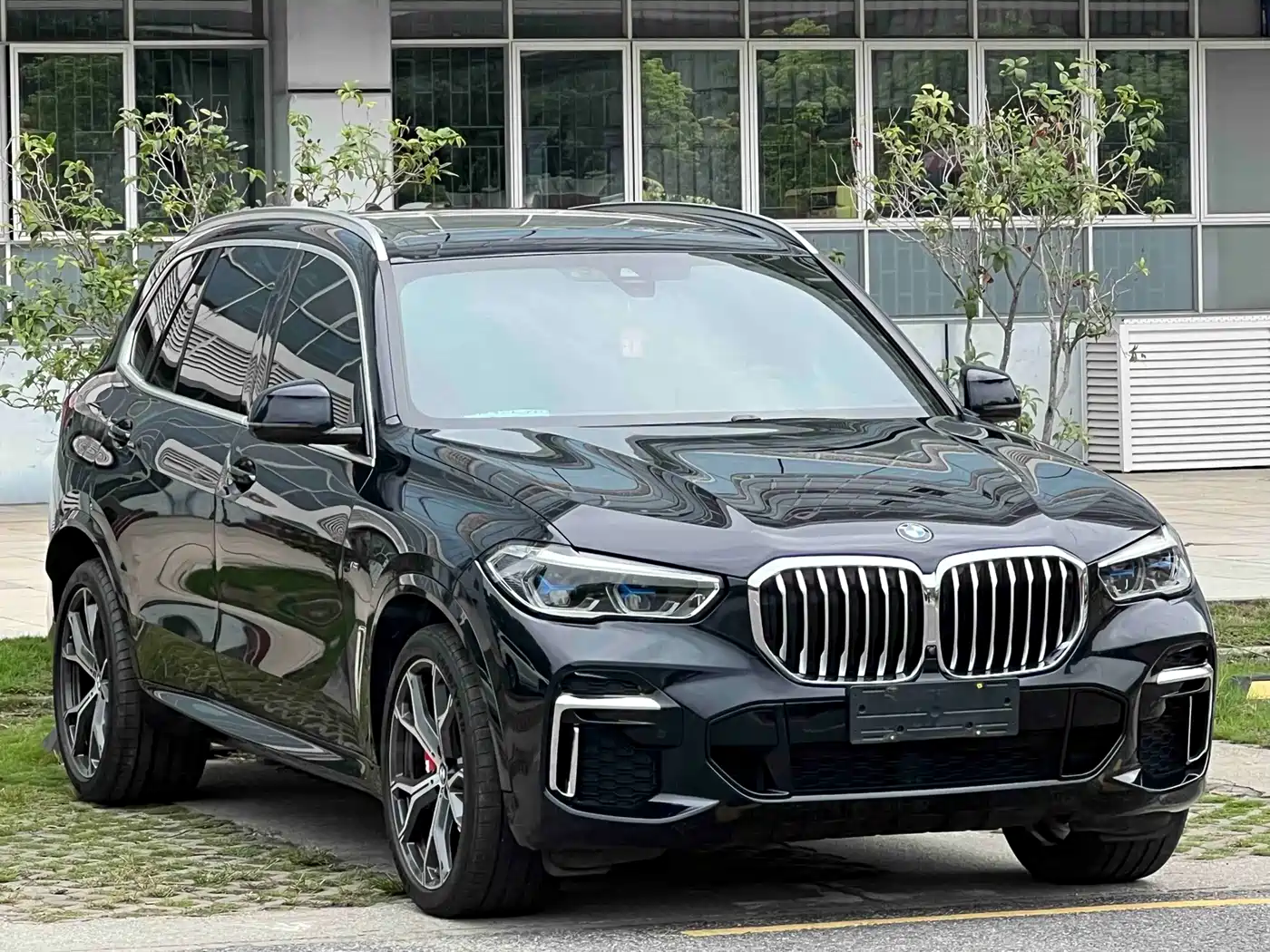 BMW X5 2022 Facelift xDrive 40Li M Sport Package фото 3